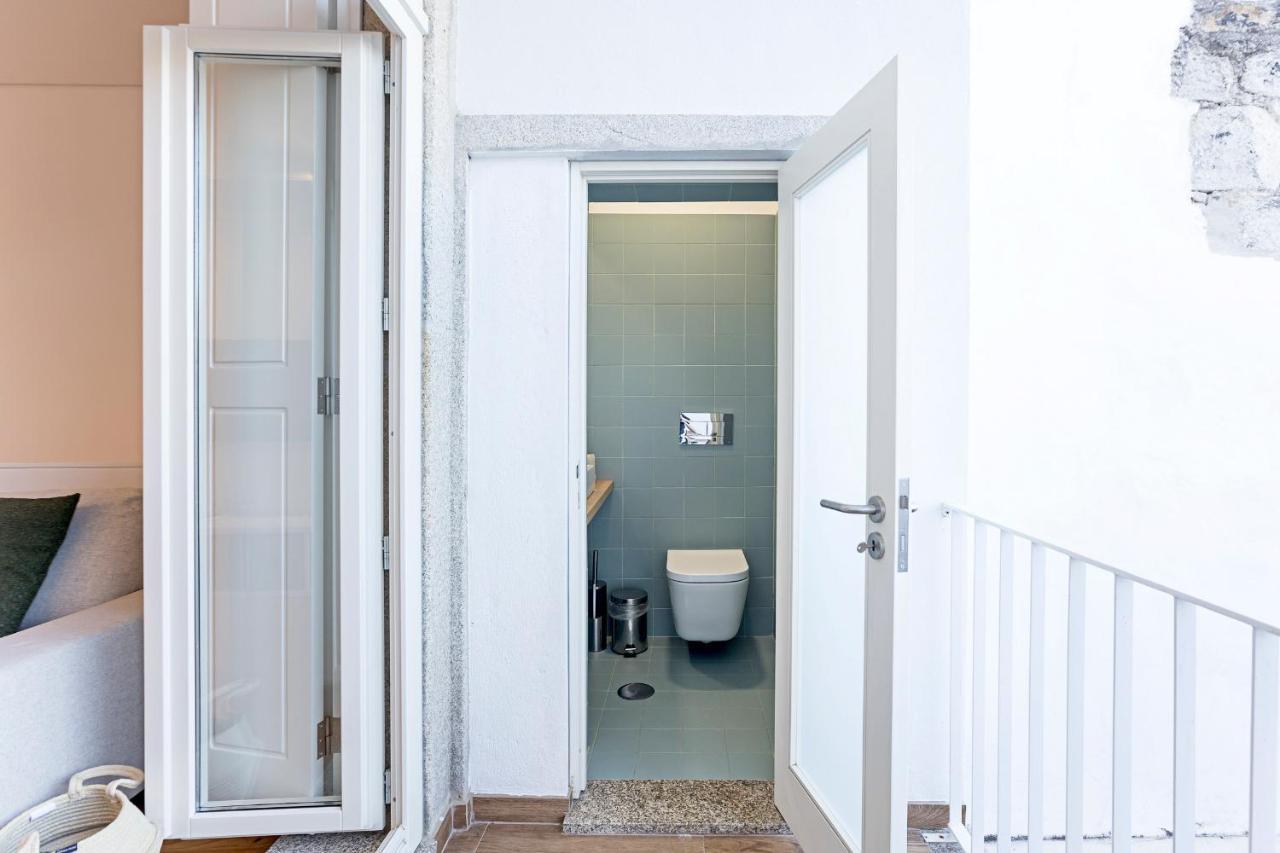 Wonderful Duplex W Private Patio & Ac By Lovelystay Apartment Porto
